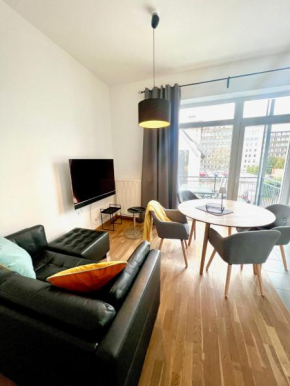 Cooles City-Appartment - Balkon